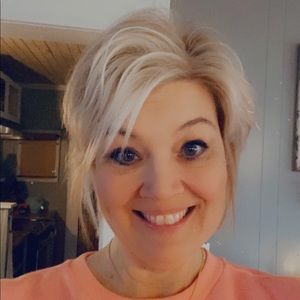 Meet your Posher, Tami